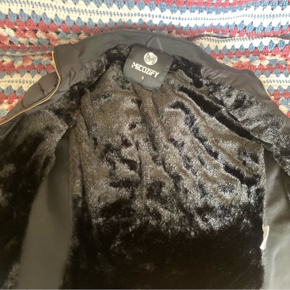 Women’s size s microzify vest - Picture 3 of 4